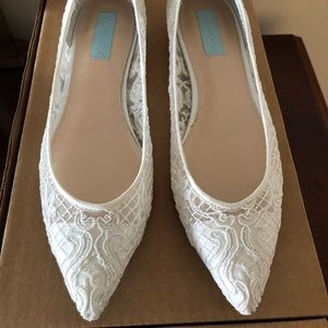 Betsey Johnson ‘Lacy’ flats